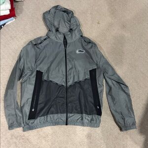 Nike Two-Tone Gray Windbreaker